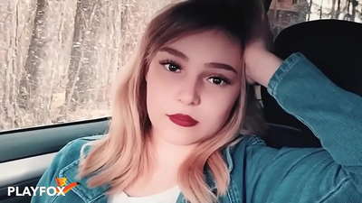 Leanbh sexy sucks joyfully ar chárta lascaine